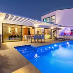 فيلة Villa Boa Vida - Piscina Aquecivel, Jacuzzi E Bbq