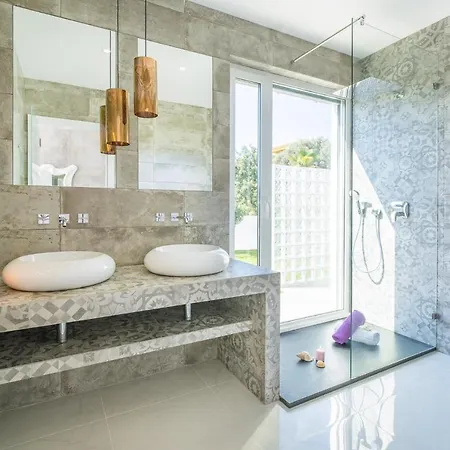 Villa Boa Vida - Piscina Aquecivel, Jacuzzi E Bbq