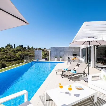 Boa Vida - Piscina Aquecivel, Jacuzzi E Bbq Armação de Pêra