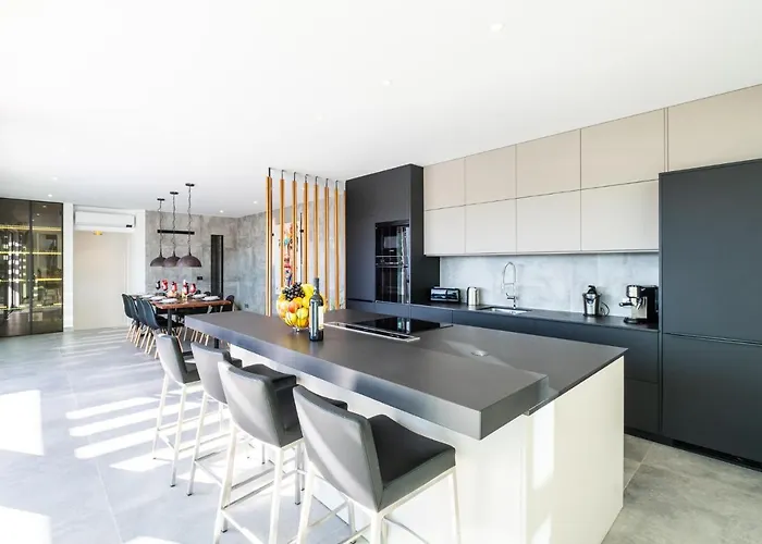 Boa Vida By Algarve Vacation Villa *