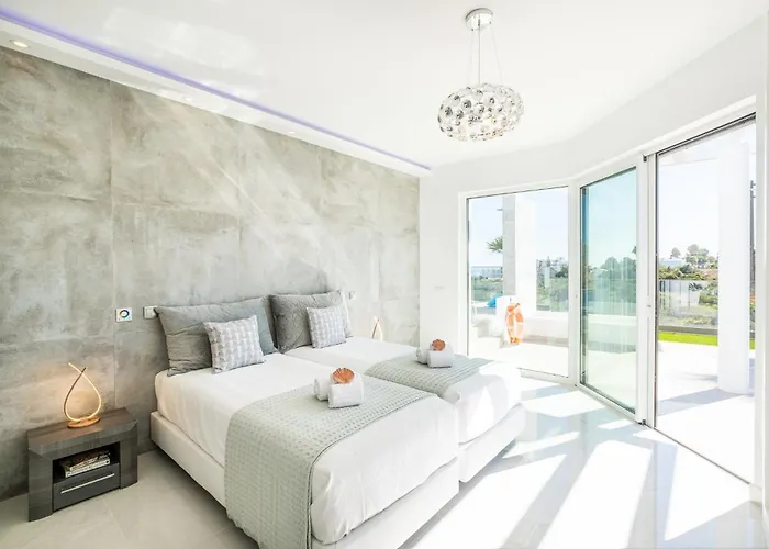 Boa Vida By Algarve Vacation Villa *